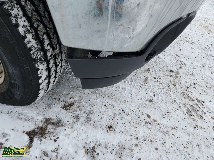 2012-gmc-sierra-3500hd-image-34