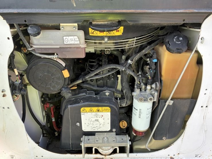 2021-bobcat-t64-image-20