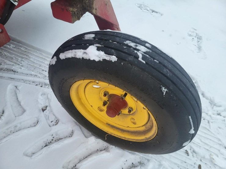 2013-new-holland-h5420-image-23