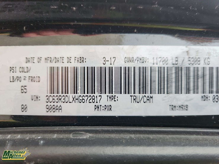 2017-dodge-3500-image-36