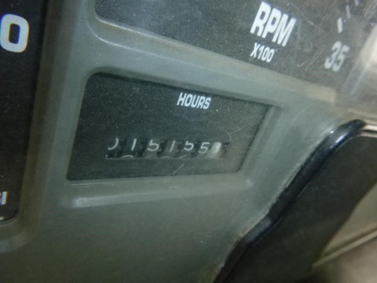 2002-international-2674-image-35