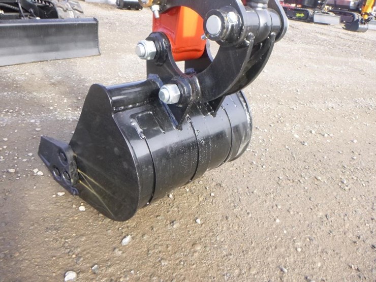 2025-tpm-18bs-hydraulic-excavator-image-10