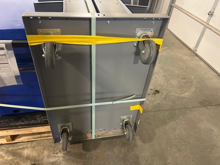 rolling-plastic-bin-organizer-image-4