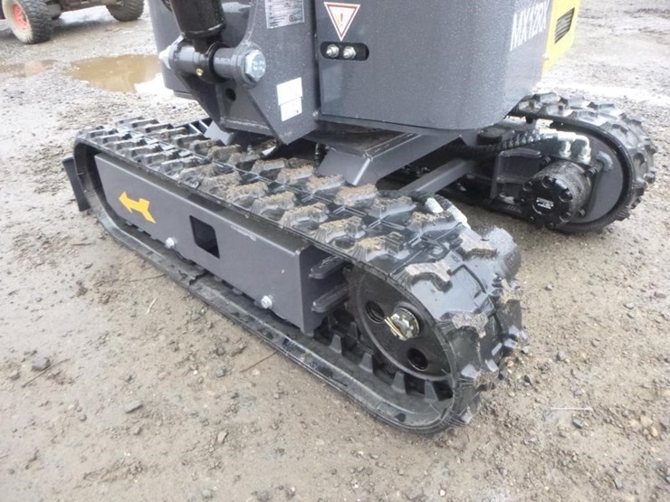 agt-mx12rx-hydraulic-excavator-image-29