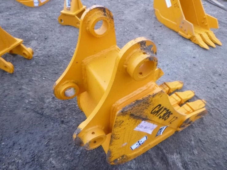 caterpillar-305-image-5