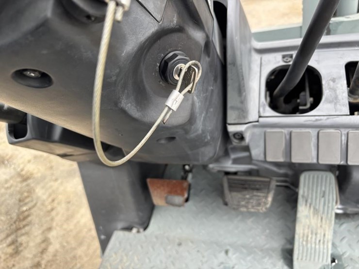 2005-nissan-mcpl02a25lv-image-22