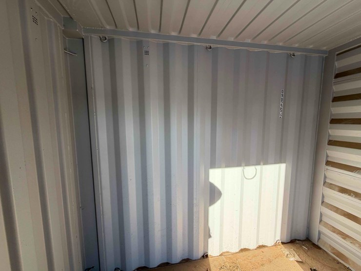 mini-storage-container-image-11