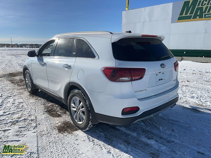 2019-kia-sorento-ex-image-3