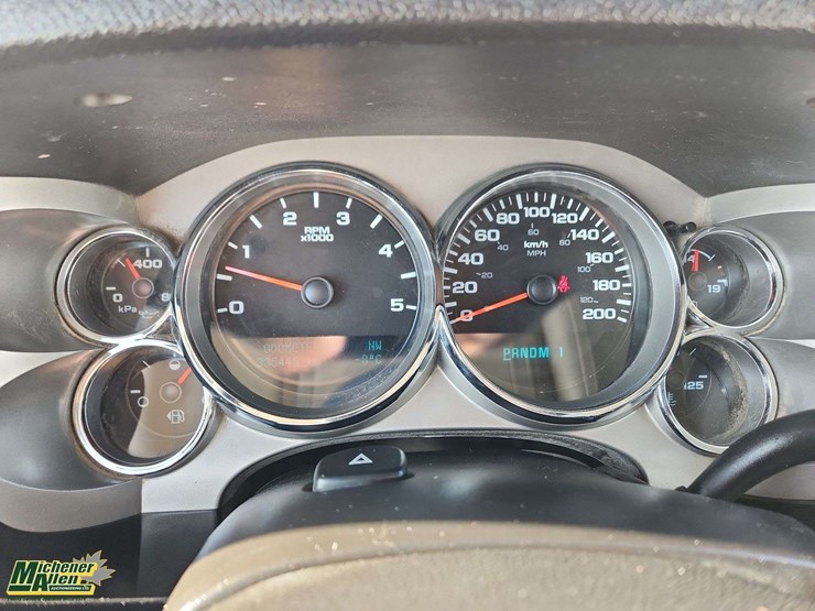 2013-gmc-sierra-3500hd-image-10