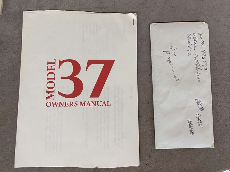 ithaca-model-37-20-gauge-pump-shotgun-image-2