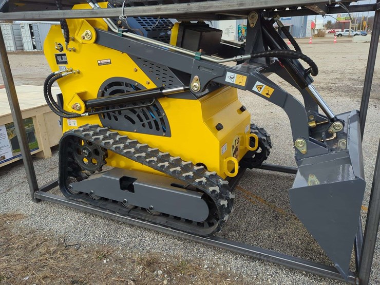 (1)-ats-mini-crawler-23hp-ats-t460-(yellow)-image-4