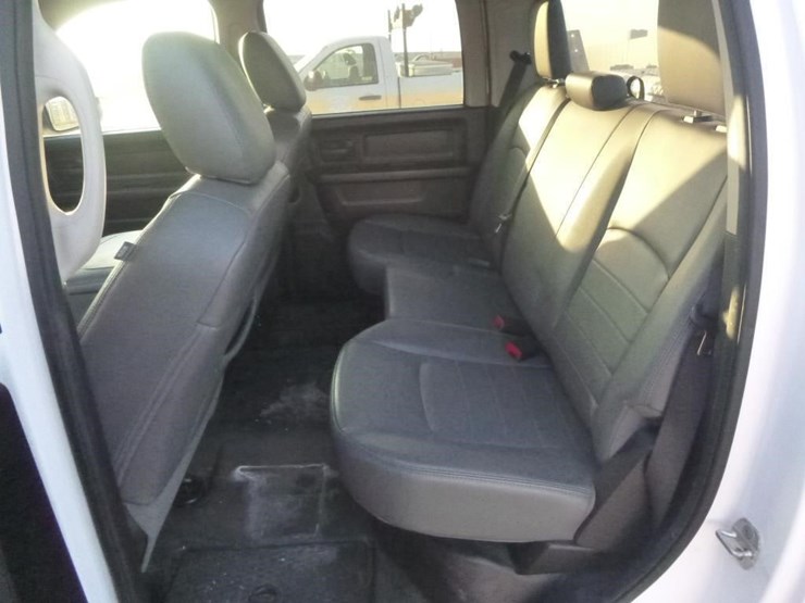 2014-dodge-1500-image-7