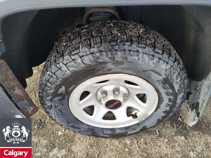 2015-gmc-sierra-1500-image-9