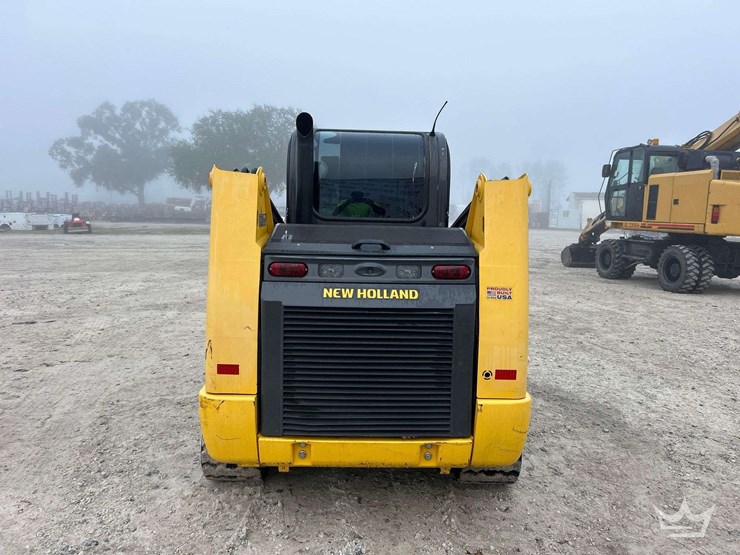 2023-new-holland-c327-image-31