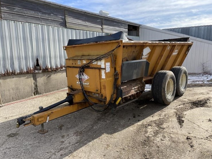 kuhn-knight-8124-image-1