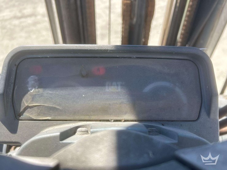 2007-caterpillar-c5000-5,000lb.-straight-mast-lp-forklift-image-21