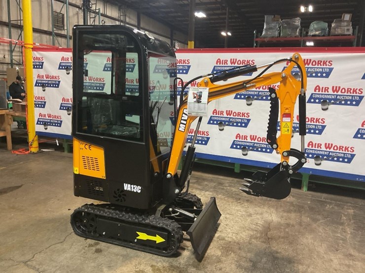 (inv.50030)-2025-miva-va13c-mini-excavator,-13.5-hp-gas-engine,-aux.-hydraulics,-manual-thumb,-image-15