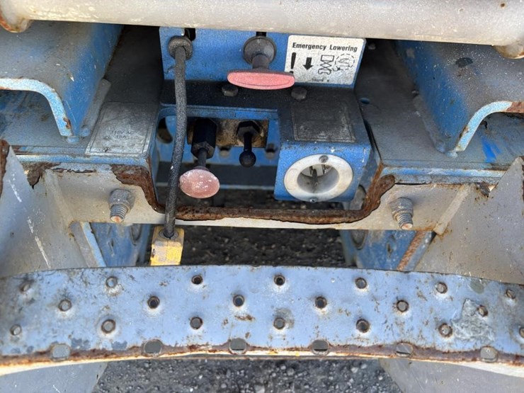 genie-gs1930-image-12