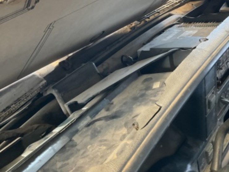 1998-gmc-sierra-2500-image-19