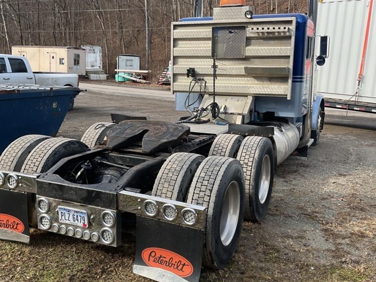 1996-peterbilt-378-image-13