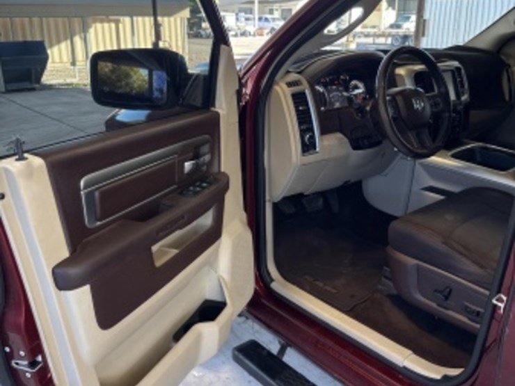 2017-ram-1500-lone-star-image-28