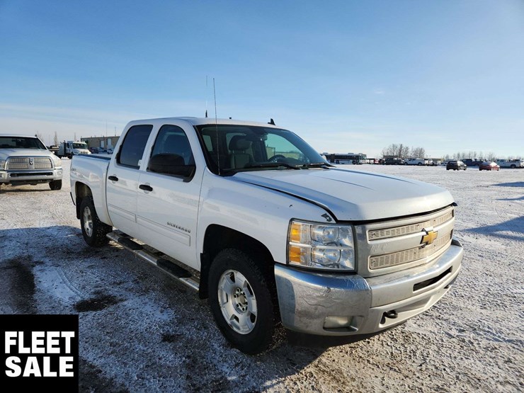 2013-chevrolet-silverado-1500-lt-image-4