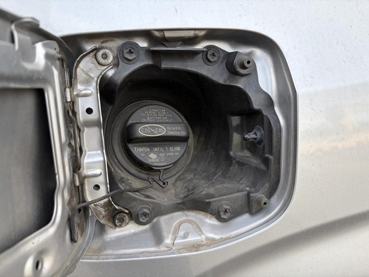 2020-toyota-tacoma-image-32