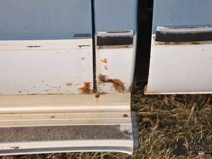 1983-gmc-sierra-2500-image-16