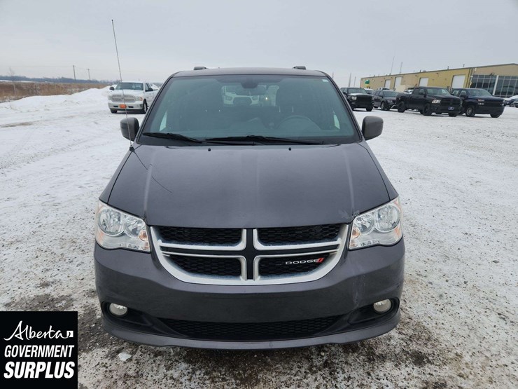 2020-dodge-grand-caravan-sxt-image-9