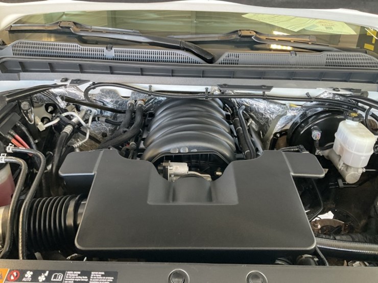 2017-chevrolet-silverado-1500-image-10