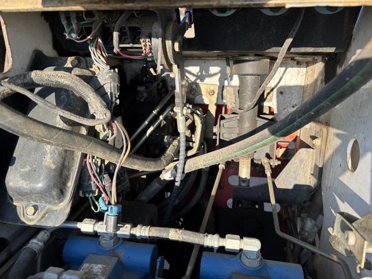 2014-bobcat-mt55-image-14