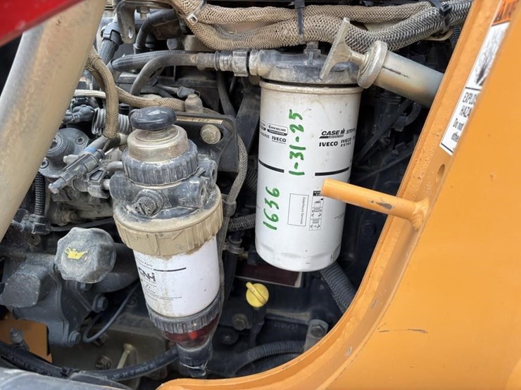 2018-case-580sn-image-60