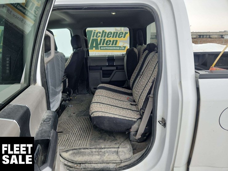 2020-ford-f150-image-31