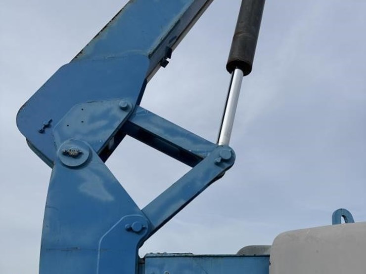 genie-s-80j-boom-lift-image-34