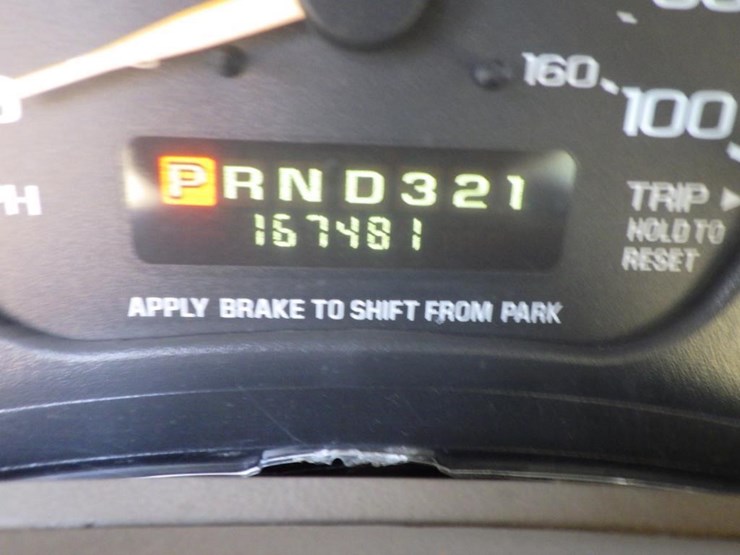 2000-gmc-safari-image-13