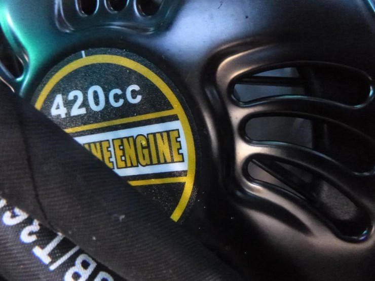 2025-agt-h15r-hydraulic-excavator-image-25