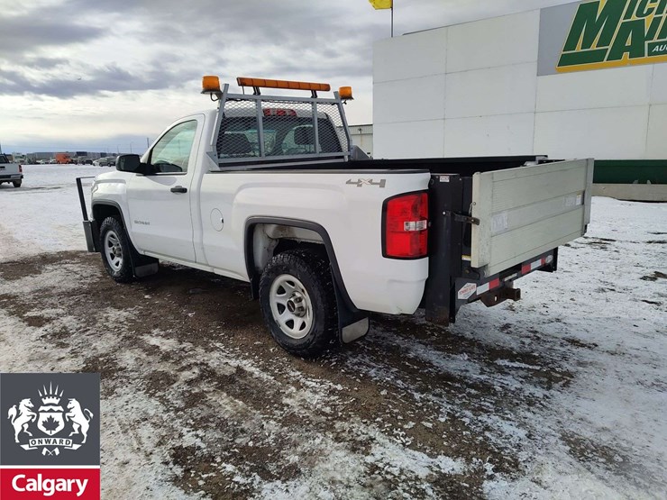 2015-gmc-sierra-1500-image-3