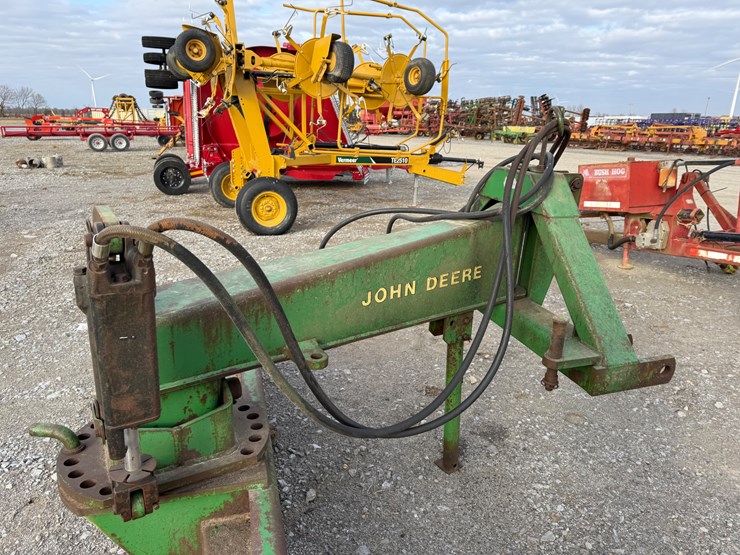 john-deere-10-image-8