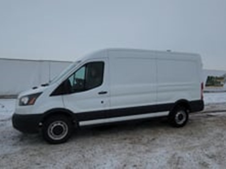 2017-ford-transit-image-5