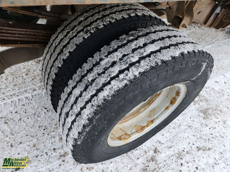 2012-gmc-sierra-3500hd-image-12