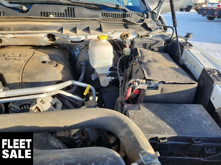 2014-dodge-2500-image-27