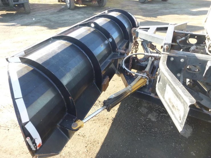 2004-international-7400-image-17