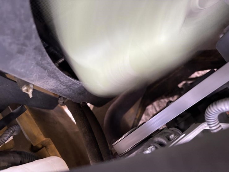 2017-yale-glc120vxntge100-forklift-image-31