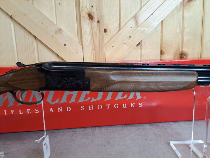 winchester-supreme-field-12-gauge-o/u-shotgun-image-17