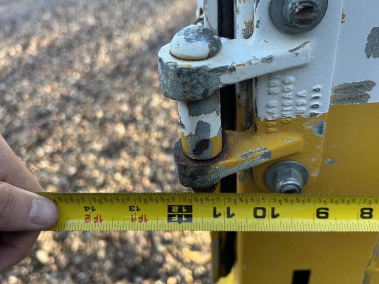 2001-international-4700-image-49