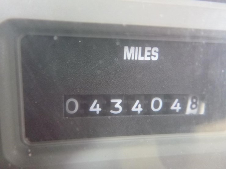 1997-international-4700-image-20