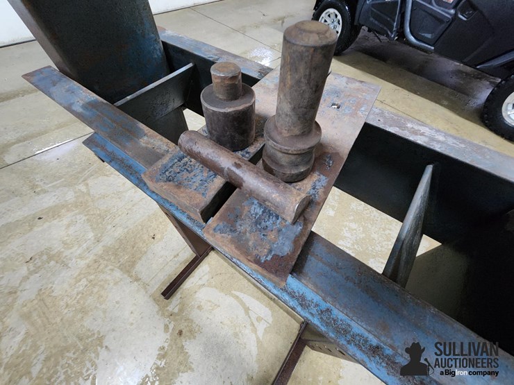 hawke-60,000lb-shop-press-image-16