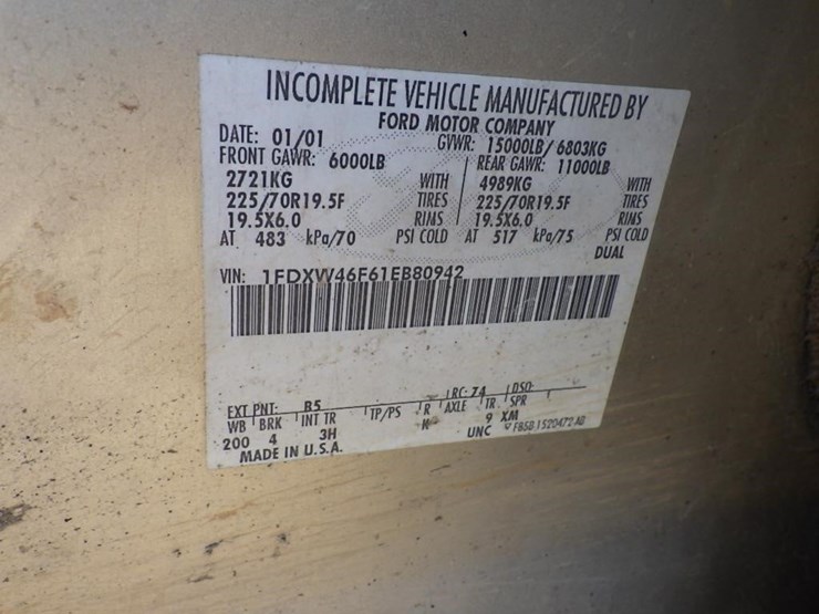 2001-ford-f450-image-32