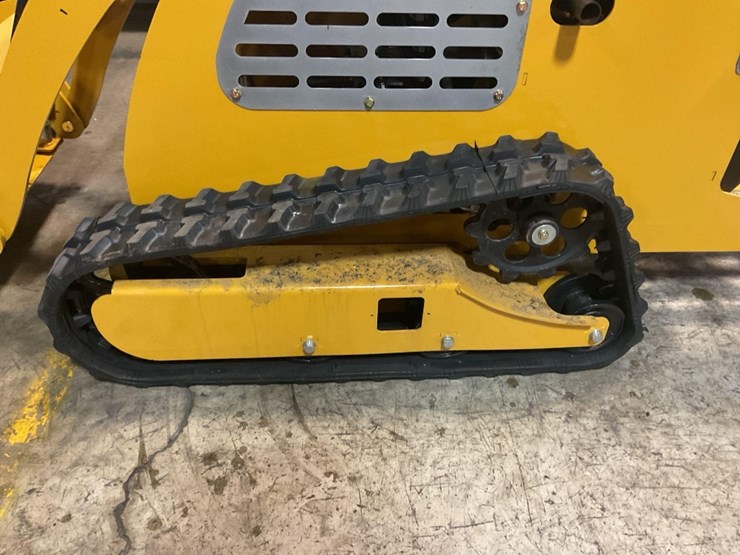 (inv.50029)-new-unused-ggma-gg385-compact-track-loader,-14-hp-gas-engine,-aux.-hydraulics-image-14