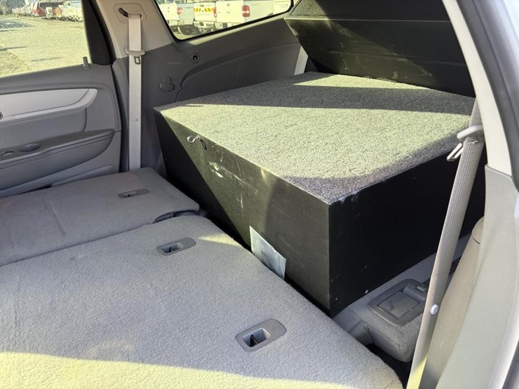 2017-chevrolet-traverse-image-19